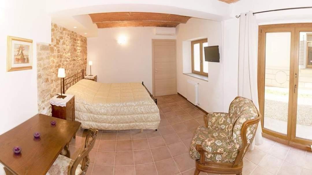 Guest House Il Naif ฟลอเรนซ์ ภายนอก รูปภาพ